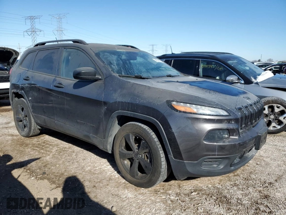 2017 Jeep Cherokee Sport z VIN 1C4PJLAB3HW592497, wystawiony jako Copart lot #45756755 z przebiegiem 79 847 mil mil oraz Czysty tytuł • Clean title. Historia ofert i sprzedaży dostępna na DreamBid. Obrazek 4.