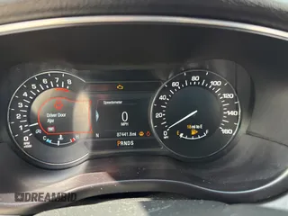 2018 Lincoln MKC Premiere with VIN 5LMCJ1C91JUL21722, listed as a Copart auction lot 52987075 with 87,441 mi miles and Clean Title. Bid and sale history available at DreamBid. Image 8.