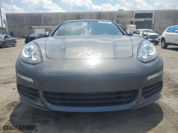 2014 Porsche Panamera S E-Hybrid with VIN WP0AD2A7XEL044979, listed as a Copart auction lot 59395354 with 57,531 mi miles and Salvage Title. Bid and sale history available at carsss.com. Image 5.