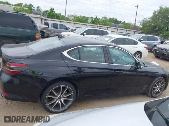 2023 Genesis G70 2.0T z VIN KMTG34TA9PU132552, wystawiony jako IAAI lot #42047048 z przebiegiem 39 111 mil mil oraz . Historia ofert i sprzedaży dostępna na DreamBid. Obrazek 13.