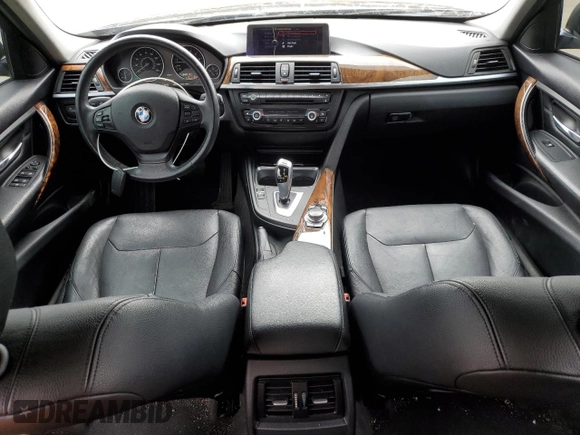2013 BMW 3 Series 328i xDrive with VIN WBA3B3C51DJ976382, listed as a Copart auction lot 52262085 with 110,432 mi miles and Salvage title. Bid and sale history available at DreamBid. Image 8.