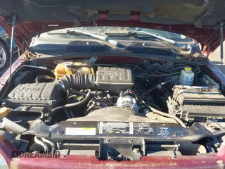 2003 Jeep Liberty Limited с VIN 1J8GL58K43W574197, выставлен на аукционе IAAI как лот 42577381 с пробегом 176 612 миль миль и . История ставок и продаж доступна на DreamBid. Изображение 10.