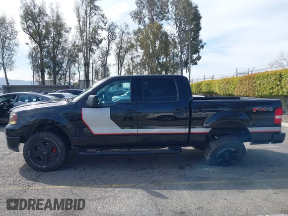 2004 Ford F-150 XLT with VIN 1FTPW14554KD15508, listed as a IAAI auction lot 41809154 with 184,790 mi miles. Bid and sale history available at carsss.com. Image 14.