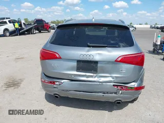 2010 Audi Q5 Prestige z VIN WA1VKAFP9AA076476, wystawiony jako IAAI lot #40381290 z przebiegiem 144 876 mil mil oraz . Historia ofert i sprzedaży dostępna na DreamBid. Obrazek 6.