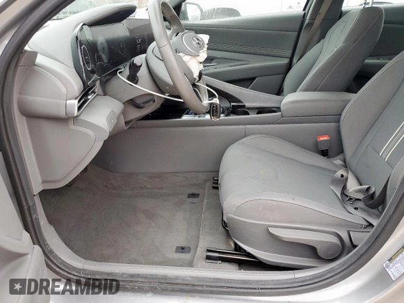 2023 Hyundai Elantra SEL with VIN 5NPLS4AG1PH119733, listed as a Copart auction lot 45302185 with 28,438 mi miles and Salvage Title. Bid and sale history available at DreamBid. Image 7.