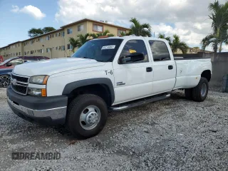 2006 Chevrolet Silverado 3500 DRW LT1 with VIN 1GCJK33D86F259615, listed as a Copart auction lot 52218565 with 64,497 mi miles and Salvage Title. Bid and sale history available at carsss.com. Image 1.