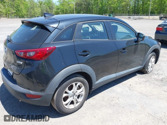 2018 Mazda CX-3 Sport z VIN JM1DKFB73J0314686, wystawiony jako IAAI lot #42132723 z przebiegiem Nie podano mil oraz . Historia ofert i sprzedaży dostępna na DreamBid. Obrazek 4.