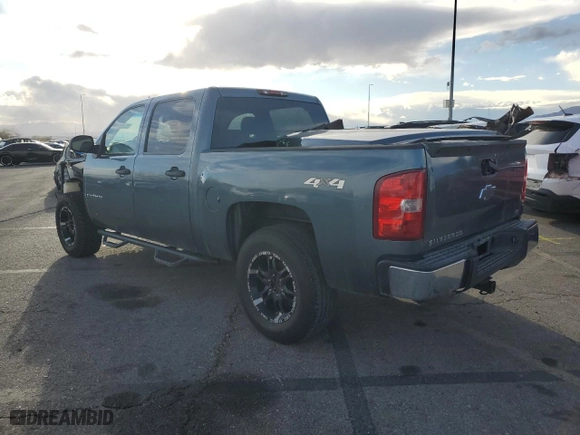 2007 Chevrolet Silverado 1500 LS with VIN 2GCEK13C771730000, listed as a Copart auction lot 48506965 with 199,448 mi miles and Salvage Title. Bid and sale history available at carsss.com. Image 2.