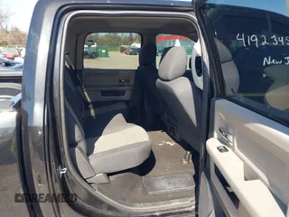 2009 Dodge 1500 Laramie z VIN 1D3HV13T09S758249, wystawiony jako IAAI lot #41923451 z przebiegiem 238 116 mil mil oraz . Historia ofert i sprzedaży dostępna na DreamBid. Obrazek 8.