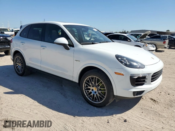2017 Porsche Cayenne S E-Hybrid with VIN WP1AE2A28HLA68265, listed as a Copart auction lot 48814205 with 132,996 mi miles and Clean title. Bid and sale history available at DreamBid. Image 4.