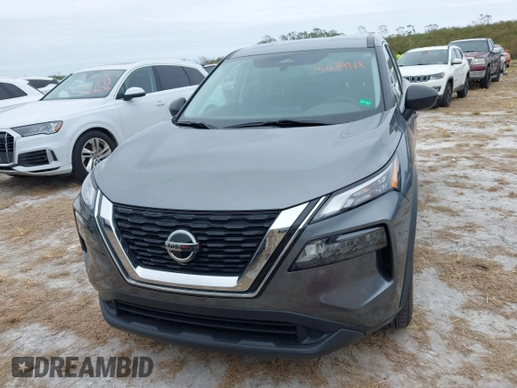 2021 Nissan Rogue S with VIN 5N1AT3AA7MC719752, listed as a IAAI auction lot 40639218 with 28,140 mi miles and . Bid and sale history available at DreamBid. Image 6.