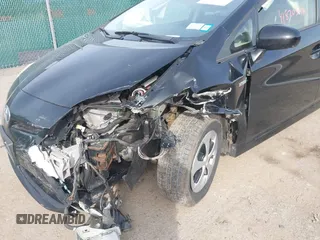 2014 Toyota Prius Four with VIN JTDKN3DU2E0362685, listed as a IAAI auction lot 41820346 with 186,394 mi miles and . Bid and sale history available at DreamBid. Image 6.