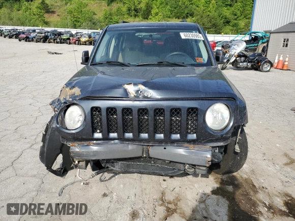 2014 Jeep Patriot Sport with VIN 1C4NJPBA8ED642323, listed as a Copart auction lot 60230985 with 167,240 mi miles and Salvage title. Bid and sale history available at DreamBid. Image 5.