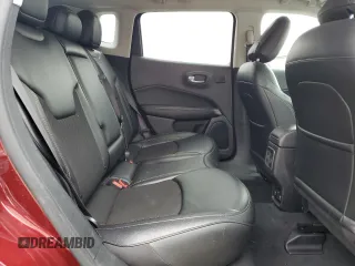 2021 Jeep Compass Latitude z VIN 3C4NJDBB4MT593377, wystawiony jako Copart lot #53428805 z przebiegiem 69 453 mil mil oraz Szkoda całkowita • Salvage title. Historia ofert i sprzedaży dostępna na DreamBid. Obrazek 11.