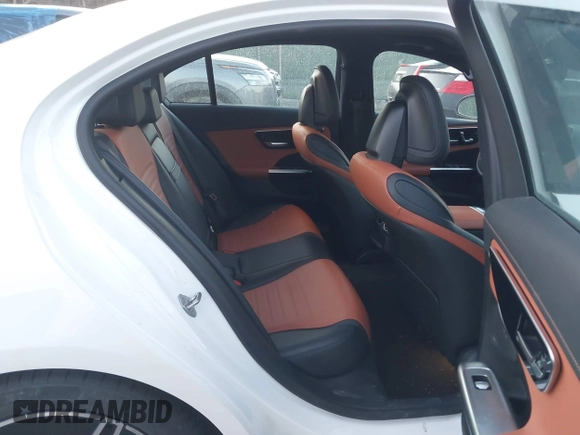 2022 Mercedes-Benz C 300 с VIN W1KAF4HB9NR043468, выставлен на аукционе IAAI как лот 41699101 с пробегом 73 248 миль миль и . История ставок и продаж доступна на DreamBid. Изображение 8.