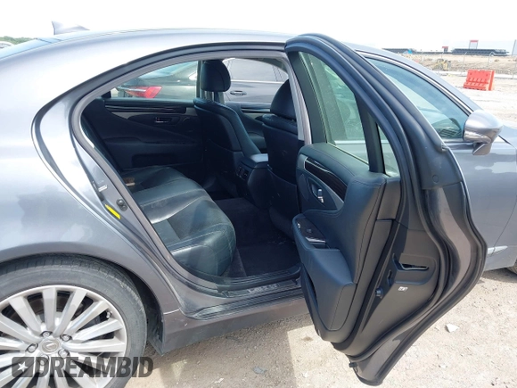 2014 Lexus LS 460 with VIN JTHBL5EF4E5126008, listed as a IAAI auction lot 42248168 with 179,439 mi miles and . Bid and sale history available at DreamBid. Image 8.
