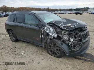 2017 Jeep Compass Sport with VIN 1C4NJCBB2HD132541, listed as a Copart auction lot 84755214 with 137,603 mi miles and Salvage Title. Bid and sale history available at carsss.com. Image 4.