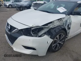 2018 Nissan Maxima SV z VIN 1N4AA6AP6JC402207, wystawiony jako IAAI lot #41192313 z przebiegiem 85 443 mil mil oraz . Historia ofert i sprzedaży dostępna na DreamBid. Obrazek 6.