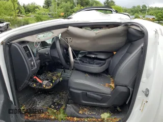 2013 Ram 1500 Tradesman z VIN 3C6JR6DG5DG596218, wystawiony jako Copart lot #59677195 z przebiegiem 118 256 mil mil oraz Szkoda całkowita • Salvage title. Historia ofert i sprzedaży dostępna na DreamBid. Obrazek 7.