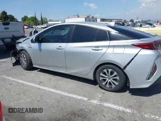 2021 Toyota Prius LE with VIN JTDKAMFP1M3180370, listed as a IAAI auction lot 41928512 with 83,249 mi miles and . Bid and sale history available at DreamBid. Image 15.