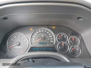 2004 GMC Envoy XL SLT with VIN 1GKET16S046220225, listed as a IAAI auction lot 41119771 with 181,472 mi miles. Bid and sale history available at carsss.com. Image 7.