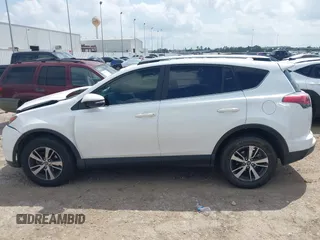 2017 Toyota RAV4 XLE with VIN JTMWFREV8HJ118885, listed as a IAAI auction lot 42097180 with 122,481 mi miles. Bid and sale history available at carsss.com. Image 15.