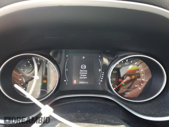 2018 Jeep Compass Altitude z VIN 3C4NJDBB0JT291161, wystawiony jako Copart lot #61835695 z przebiegiem Nie podano mil oraz Szkoda całkowita • Salvage title. Historia ofert i sprzedaży dostępna na DreamBid. Obrazek 9.