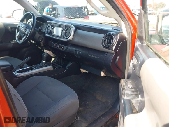 2017 Toyota Tacoma SR with VIN 5TFAX5GN1HX103476, listed as a IAAI auction lot 41555651 with 71,076 mi miles. Bid and sale history available at carsss.com. Image 5.