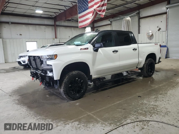2021 Chevrolet Silverado 1500 LT Trail Boss with VIN 1GCPYFEL8MZ444404, listed as a Copart auction lot 47567215 with 10,384 mi miles and Salvage Title. Bid and sale history available at DreamBid. Image 1.