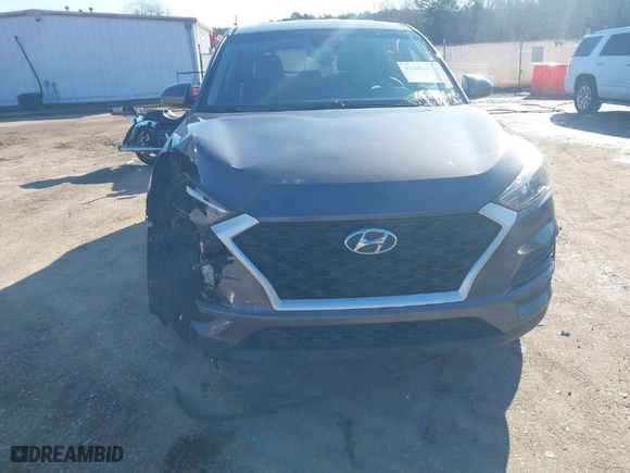 2021 Hyundai Tucson SE with VIN KM8J23A49MU337701, listed as a IAAI auction lot 41653092 with 95,294 mi miles. Bid and sale history available at carsss.com. Image 6.