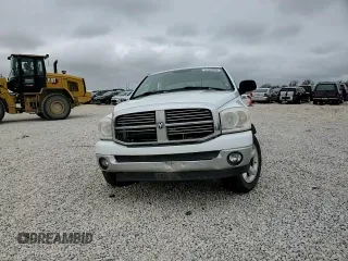 2008 Dodge 1500 SLT z VIN 1D7HU18298S567638, wystawiony jako Copart lot #53362695 z przebiegiem 227 073 mil mil oraz Czysty tytuł • Clean title. Historia ofert i sprzedaży dostępna na DreamBid. Obrazek 14.
