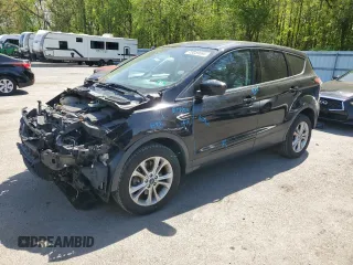 2017 Ford Escape SE with VIN 1FMCU9GD6HUD47962, listed as a Copart auction lot 55059695 with 118,367 mi miles and Salvage Title. Bid and sale history available at DreamBid. Image 1.