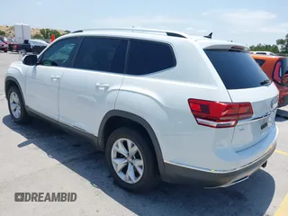 2018 Volkswagen Atlas SEL with VIN 1V2ER2CA8JC523356, listed as a IAAI auction lot 42519862 with 101,374 mi miles and . Bid and sale history available at DreamBid. Image 3.