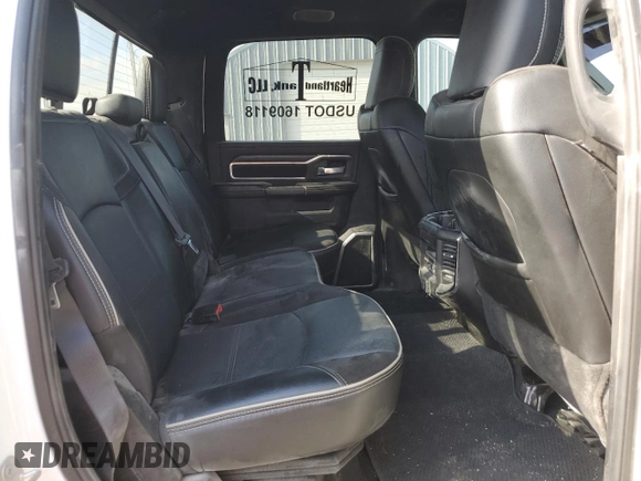 2024 Ram 2500 Laramie z VIN 3C6UR5FLXRG202740, wystawiony jako Copart lot #54479755 z przebiegiem 53 723 mil mil oraz Szkoda całkowita • Salvage title. Historia ofert i sprzedaży dostępna na DreamBid. Obrazek 10.