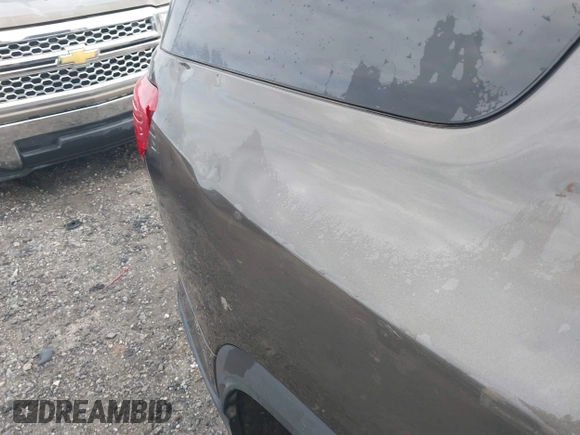 2019 GMC Acadia SLT with VIN 1GKKNMLS6KZ220812, listed as a IAAI auction lot 42034479 with 78,372 mi miles and . Bid and sale history available at carsss.com. Image 14.