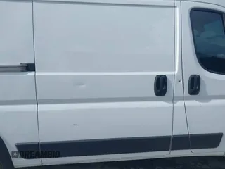 2019 Ram ProMaster Cargo with VIN 3C6TRVCGXKE562904, listed as a IAAI auction lot 41675682 with 217,885 mi miles and . Bid and sale history available at DreamBid. Image 6.
