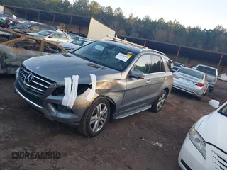 2015 Mercedes-Benz M 350 with VIN 4JGDA5JB1FA452999, listed as a IAAI auction lot 41100935 with 52,636 mi miles and . Bid and sale history available at DreamBid. Image 17.