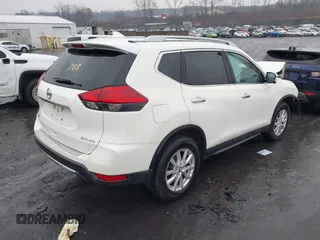 2017 Nissan Rogue SV with VIN 5N1AT2MVXHC881406, listed as a IAAI auction lot 41685473 with 69,206 mi miles and . Bid and sale history available at carsss.com. Image 4.