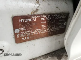 2001 Hyundai XG with VIN KMHFU45D01A105534, listed as a Copart auction lot 49597965 with 165,391 mi miles and Salvage Title. Bid and sale history available at DreamBid. Image 12.