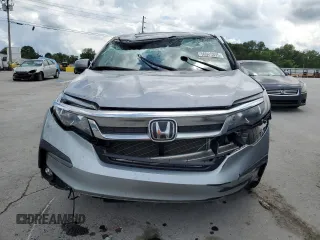 2021 Honda Pilot EX-L z VIN 5FNYF5H58MB008921, wystawiony jako Copart lot #56985395 z przebiegiem Nie podano mil oraz Szkoda całkowita • Salvage title. Historia ofert i sprzedaży dostępna na DreamBid. Obrazek 5.