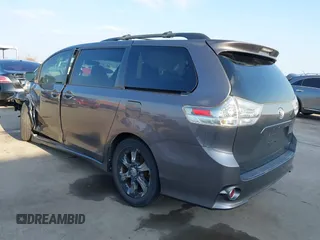 2012 Toyota Sienna SE with VIN 5TDXK3DC3CS176184, listed as a IAAI auction lot 41508814 with 162,052 mi miles. Bid and sale history available at carsss.com. Image 3.