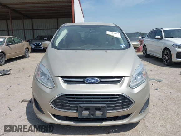 2018 Ford C-Max SE with VIN 1FADP5AU8JL102227, listed as a IAAI auction lot 42062394 with 122,943 mi miles. Bid and sale history available at carsss.com. Image 12.