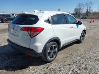 2018 Honda HR-V EX-L Navi with VIN 3CZRU6H7XJM716266, listed as a IAAI auction lot 41978420 with 92,510 mi miles. Bid and sale history available at carsss.com. Image 4.