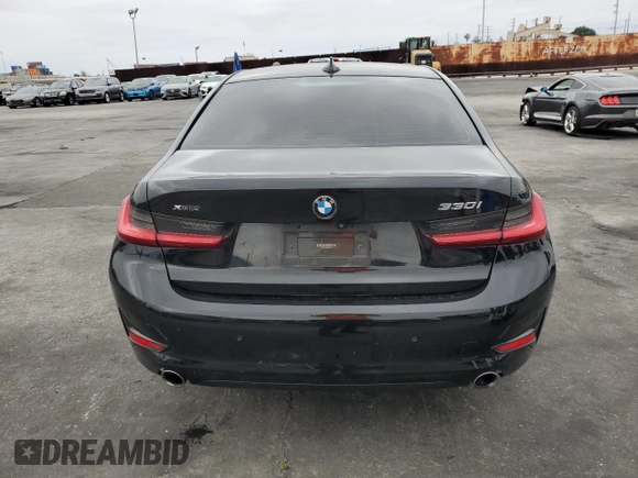 2020 BMW 3 Series 330i z VIN 3MW5R1J04L8B11688, wystawiony jako Copart lot #55355505 z przebiegiem 87 498 mil mil oraz Szkoda całkowita • Salvage title. Historia ofert i sprzedaży dostępna na DreamBid. Obrazek 6.