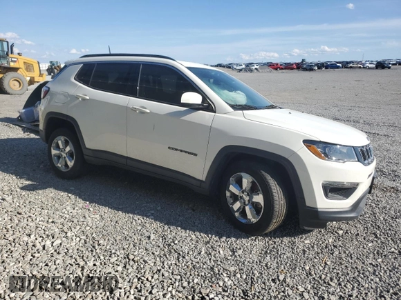 2018 Jeep Compass Latitude z VIN 3C4NJDBB8JT483363, wystawiony jako Copart lot #50693775 z przebiegiem 115 389 mil mil oraz Szkoda całkowita • Salvage title. Historia ofert i sprzedaży dostępna na DreamBid. Obrazek 4.