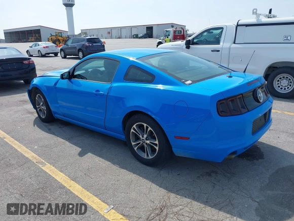 2013 Ford Mustang V6 with VIN 1ZVBP8AM9D5257832, listed as a IAAI auction lot 42504860 with 87,337 mi miles and . Bid and sale history available at DreamBid. Image 3.
