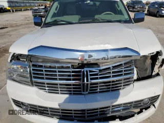 2012 Lincoln Navigator z VIN 5LMJJ2H57CEL08358, wystawiony jako Copart lot #56099615 z przebiegiem 226 170 mil mil oraz Szkoda całkowita • Salvage title. Historia ofert i sprzedaży dostępna na DreamBid. Obrazek 12.