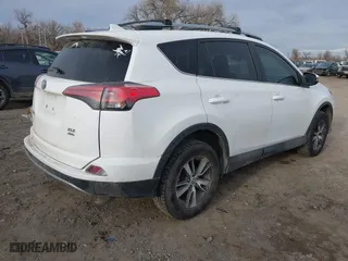 2018 Toyota RAV4 XLE with VIN 2T3RFREV2JW777906, listed as a IAAI auction lot 41164038 with 89,049 mi miles. Bid and sale history available at carsss.com. Image 4.
