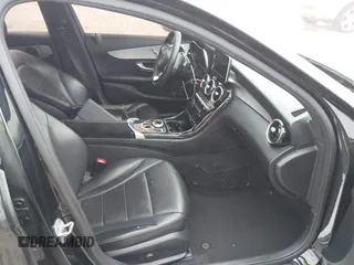 2018 Mercedes-Benz C 300 with VIN 55SWF4JB8JU234808, listed as a IAAI auction lot 41869594 with 220,883 mi miles and . Bid and sale history available at carsss.com. Image 5.