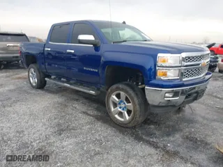 2014 Chevrolet Silverado 1500 LT with VIN 3GCUKREC0EG426423, listed as a IAAI auction lot 41208524 with 130,091 mi miles. Bid and sale history available at carsss.com. Image 1.